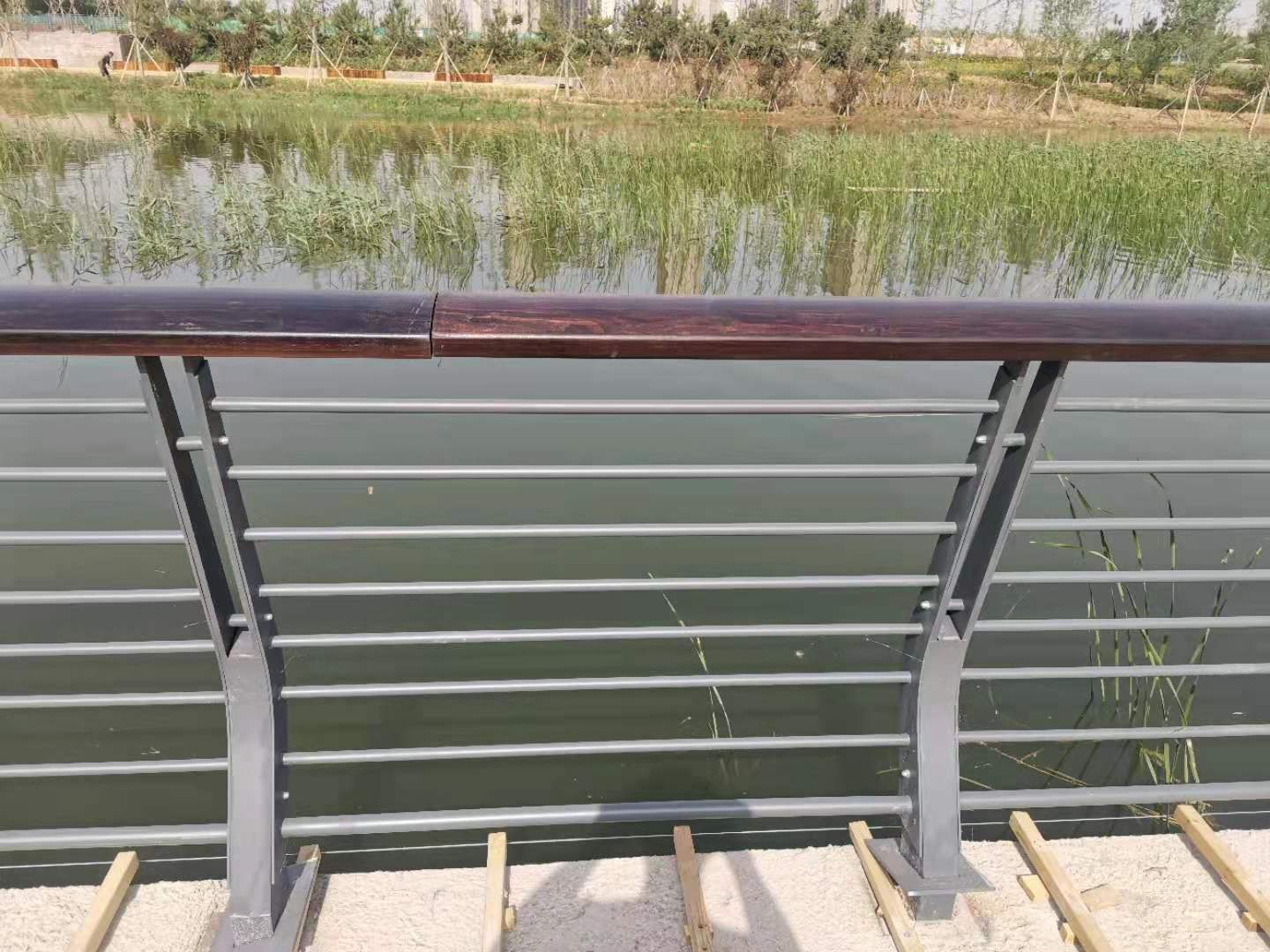 桂林市桥梁防撞护栏桥梁护栏 - 推荐